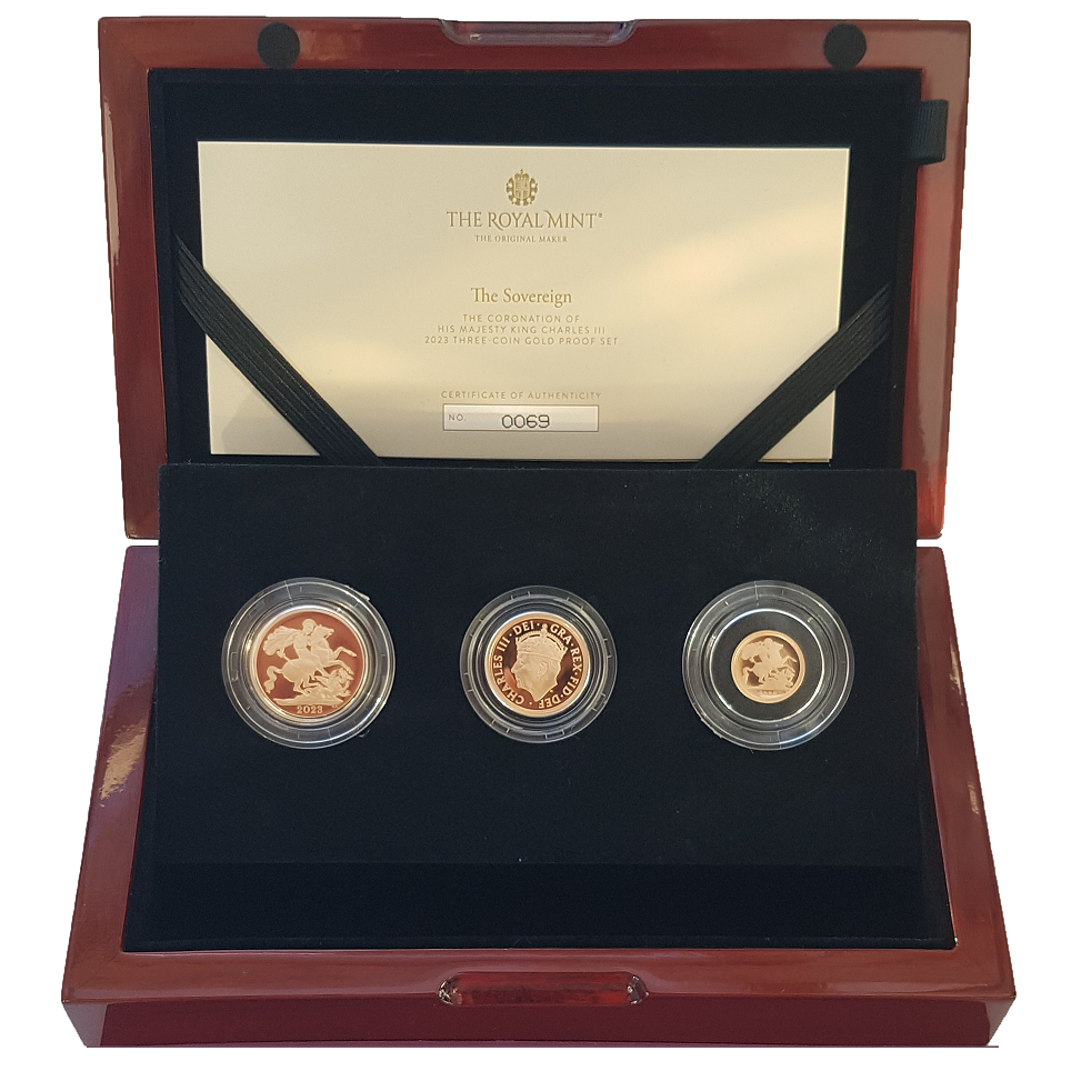 2023 King Charles III 'Crowned Portrait' 3 Coin Sovereign set