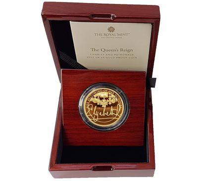 2022 Queen Elizabeth II 'Queen's Reign Honours and Investitures' £5 Gold Proof